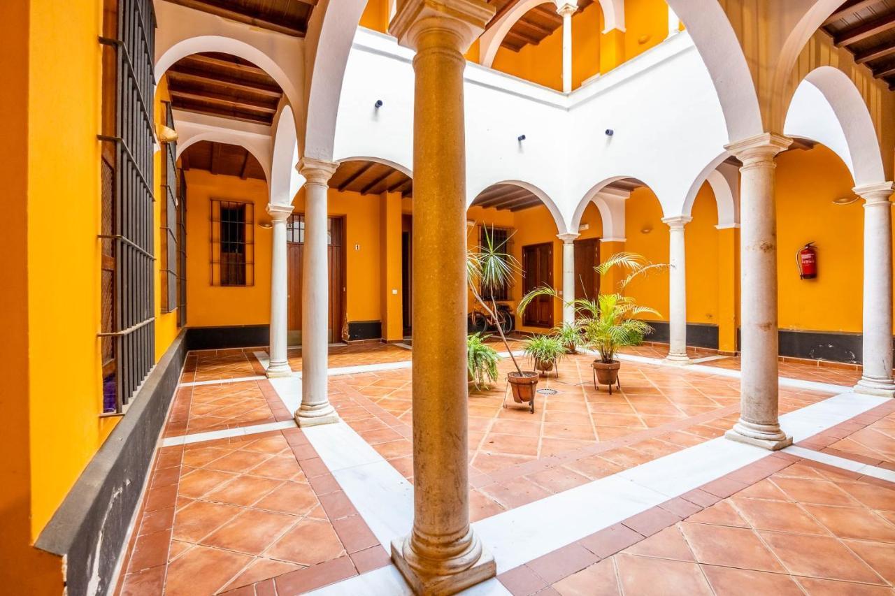 Palacios Malaver Suite Home Севилья Экстерьер фото