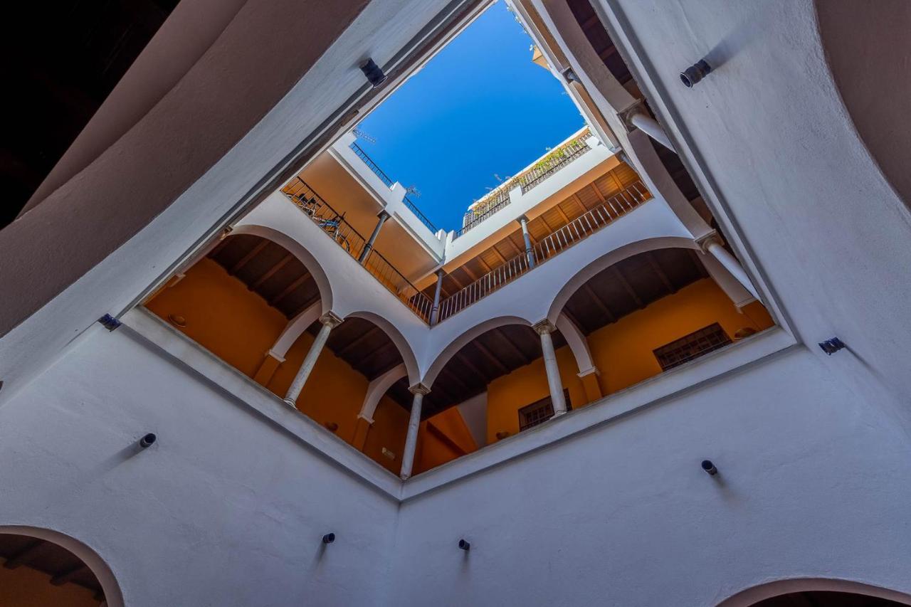 Palacios Malaver Suite Home Севилья Экстерьер фото